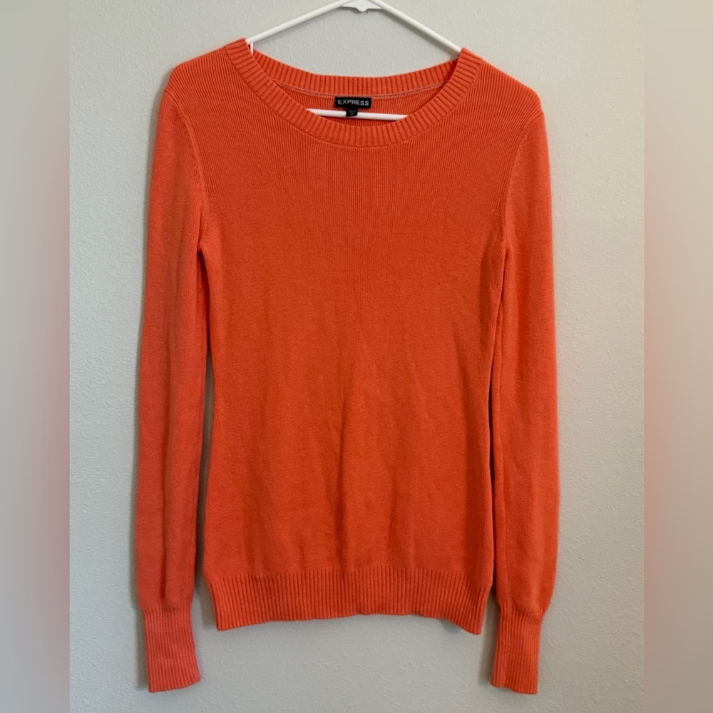 Express Women's Coral Crew Neck Sweater